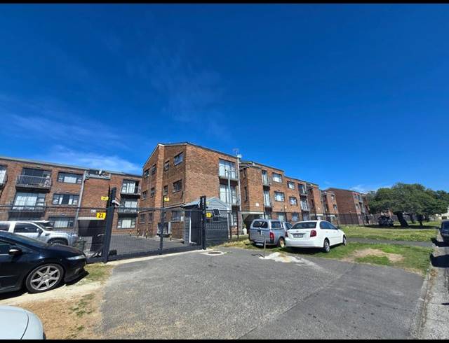 1 BEDROOM PROPERTY TO RENT IN THORNTON